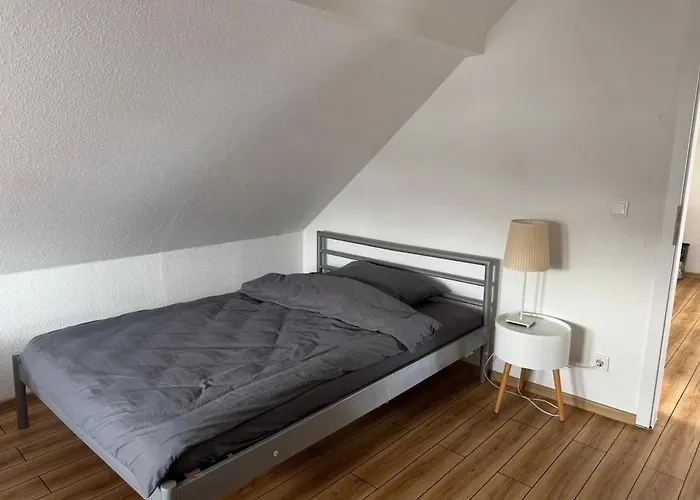 Monteurwohung, Moebliert, 55543 Lägenhet *